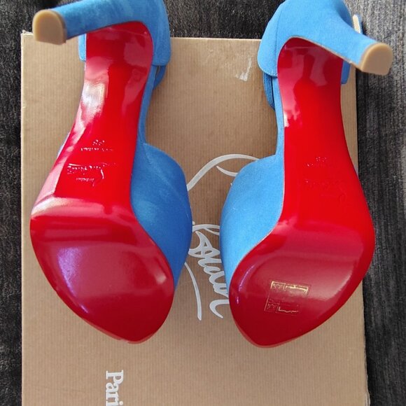 CHRISTIAN LOUBOUTIN Suede Cutout Accent T-Strap Pumps - Picture 13 of 16